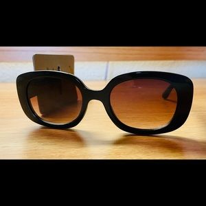 NWT Abercrombie & Fitch Sunglasses